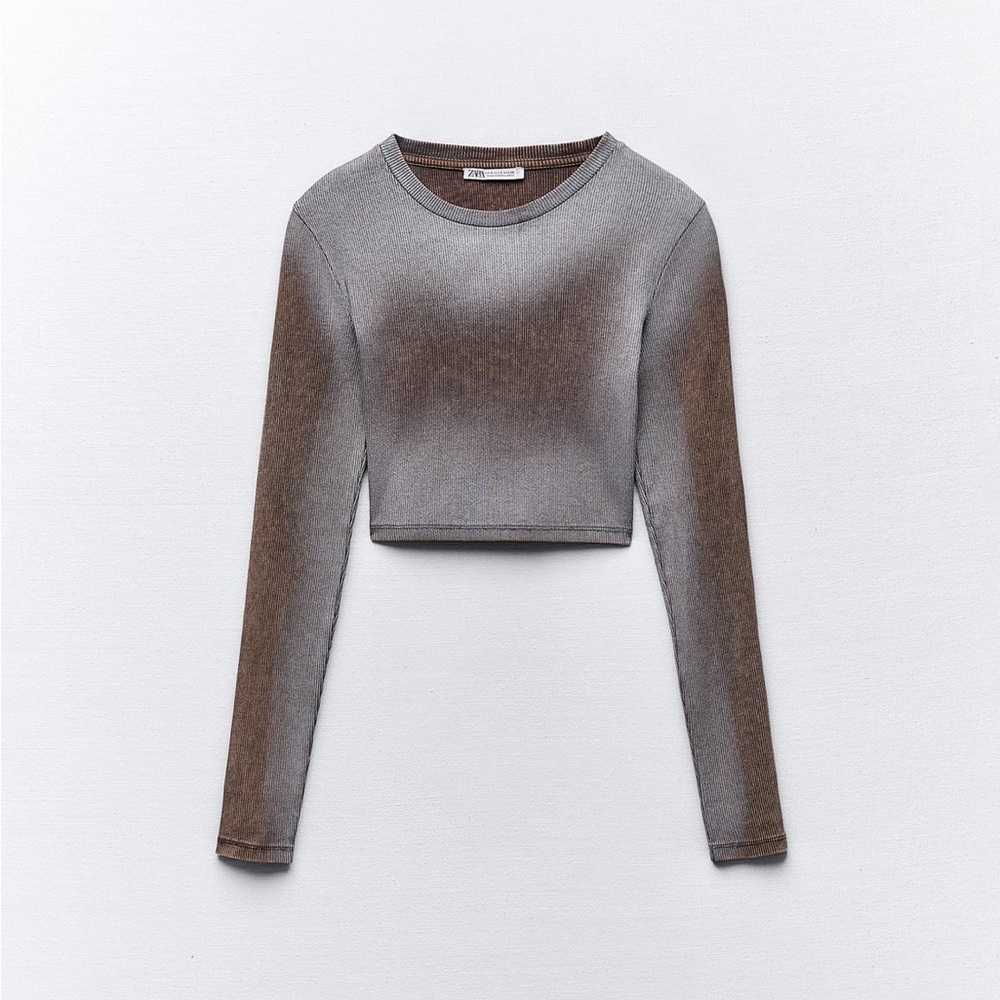 ZARA Spray Paint Effect Washed Long Sleeve Tee (Size M) (Dark Rose & Chrome)